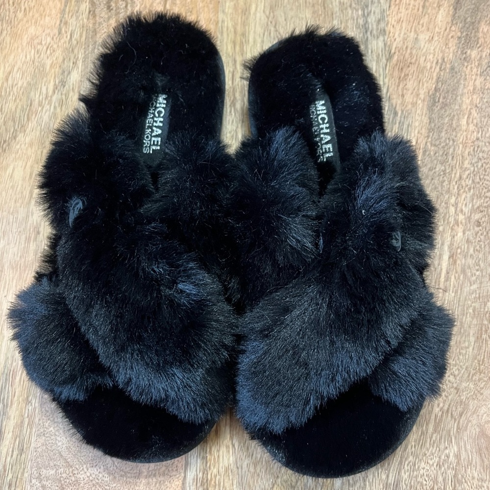 NWOT Michael Kors LaLa Slippers Size 6 Black